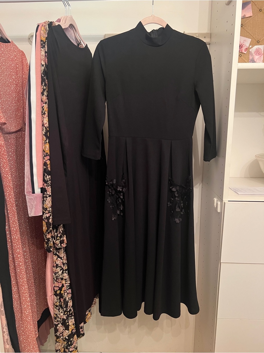 Elegant Black Midi Dress with Embroidered Pockets